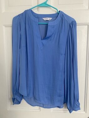 Nine West Periwinkle V-Neck Long-Sleeve Blouse